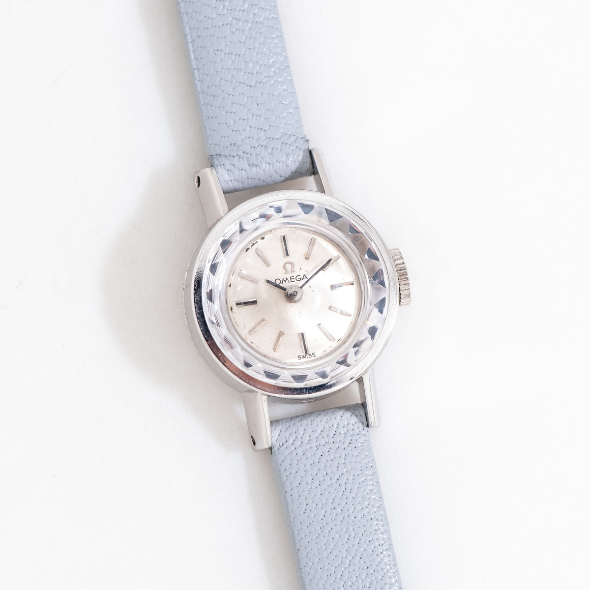 Vintage Omega Cocktail Watch 1965 Ladies SOLD 1965 1966 Ladies Omega 9k Gold watch with box and  main image 4