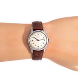 wrist shot, close up