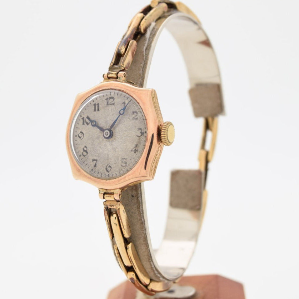 Vag Uregelmæssigheder Slagter 1928 Vintage Rolex Ladies 9k Solid Rose Gold Watch (# 13897) – Second Time  Around Watch Company