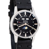 vintage zodiac wristwatch triple date claendar dial shot