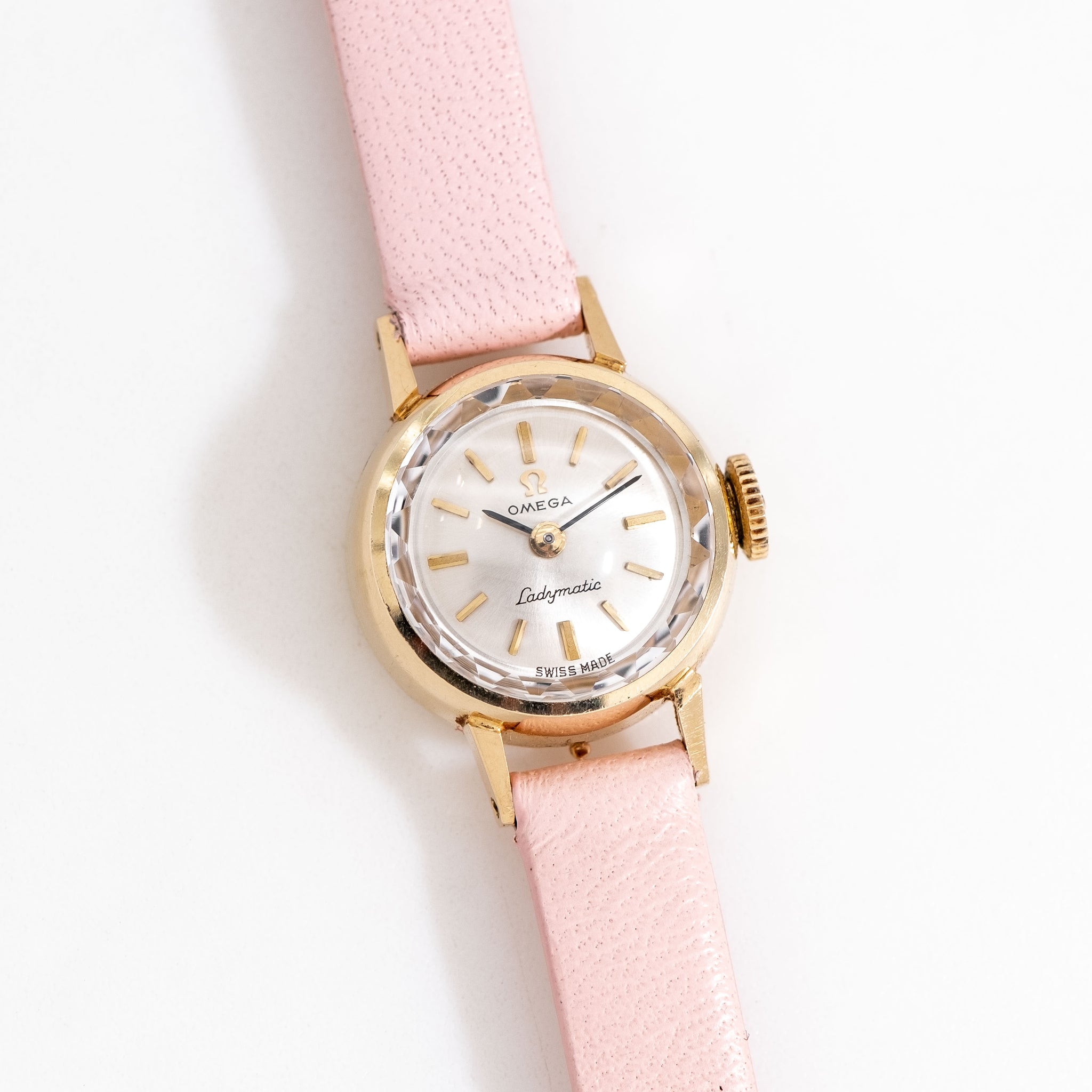 1966 Vintage Ladies Omega Ladymatic Ref. SS5740 Solid 14k 