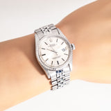 vintage rolex datejust ss ww, wrist shot close up