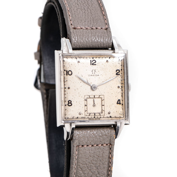 1947 Vintage Omega WWII Era Ref. 2414-5 Stainless Steel Watch