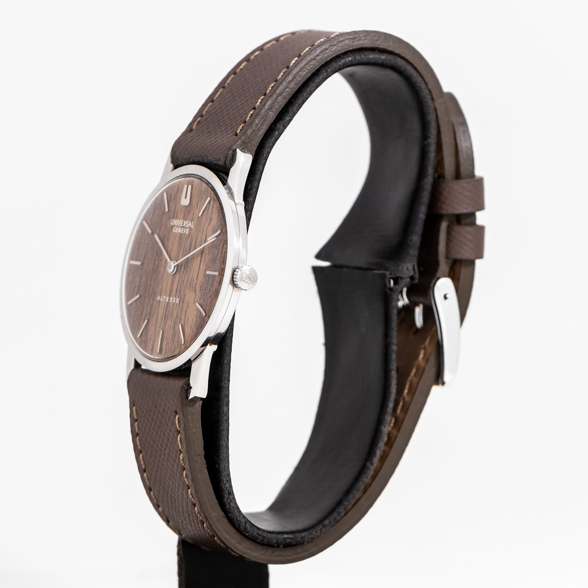 1967 Vintage Universal Genéve Altesse 
