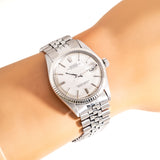 vintage rolex datejust ww, wrist shot close up