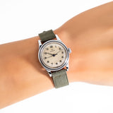 wrist shot, macro