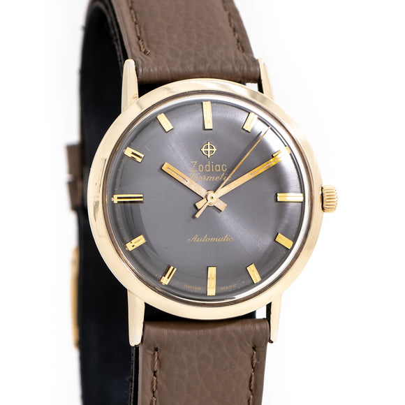 zodiac grey dial