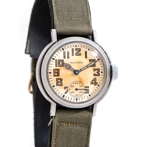 vintage waltham wwii watch dial shot